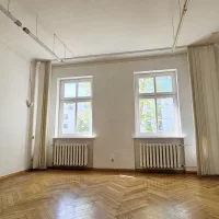Büro EG